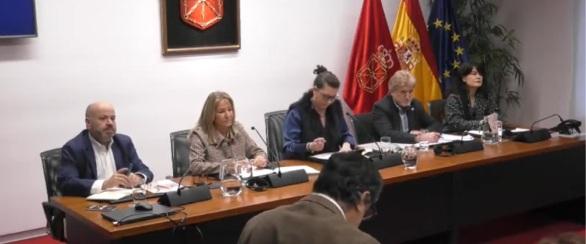 La Asociación de Hostelería y Turismo de Navarra pide en el Parlamento una mayor inversión turística