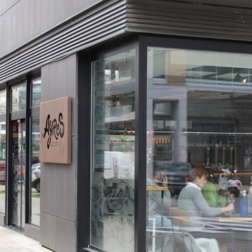 Exterior del Bar Ayres del Soto