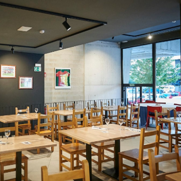 Interios de Bar El Txoko del Sadar de Pamplona