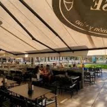 tasca-plaza-castillo-3